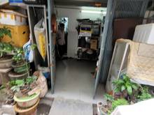 Hình ảnh Tập thể tầng 1 cách đường Trung Kính 100m, ô tô đỗ trước cửa cả ngày