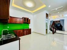 Hình ảnh Bán nhà vị trí cực đẹp đường Lê Đức Thọ giá 11 tỷ