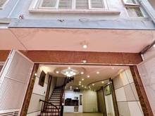 Hình ảnh Cần Bán Gấp Nhà Dương Quảng Hàm nhà 5 tầng 70m2 MT 6m giá 9 tỷ