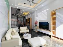 Hình ảnh Bán gấp nhà Đ.Thành Thái,Q.10, DT 64m2, Giá 1ty560, SHR, LH Phuc