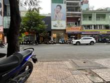 Hình ảnh Cho thuê nhà mặt tiền 14B Nguyễn Thiện Thuật, Phường 2, Quận 3.