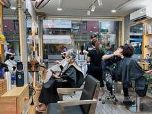 Hình ảnh Hàng Hiếm mặt tiền BÀN CỜ, Quận 3, đang kinh doanh Salon Tóc.