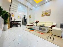 Hình ảnh Chỉ 3.7 tỷ_38m2_5 tầng_xây mới_ngõ ba gác_50m ra mặt phố Giải Phóng.