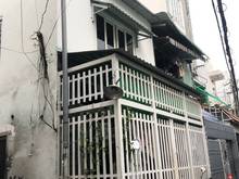 Hình ảnh BÁN NHÀ NGỘP Ngay Đường D5 44m2(4x11) 300m đến ĐH Hutech Giá 4.5Tỷ
