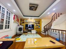 Hình ảnh Chủ Cần Bán Gấp Nhà Phố Lạc Long Quân Tây Hồ 45m. 5 Tầng. Giá 5,1 tỷ