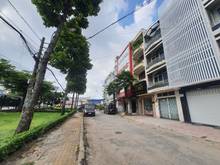 Hình ảnh Nhà mặt tiền quốc lộ 22, vuông vức, DTSD 320m2, giá cho thuê chỉ 15tr