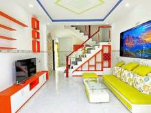 Hình ảnh Kẹt tiền cần bán nhà Phạm Hùng Q8 64m2, 3PN, 2WC, hẻm xe hơi, SHR,1ty2
