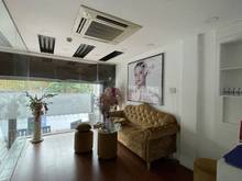 Hình ảnh Định cư bán nhà Quận 3. 7 tầng, có thang máy.