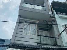 Hình ảnh CẦN BÁN GẤP căn nhà mặt tiền ĐẸP Gần chợ đường 10m ô tô đỗ cửa