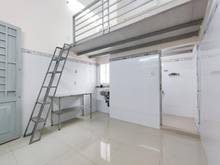 Hình ảnh Phòng có gác rộng tại 83 Phạm Văn Bạch, giá 3tr2