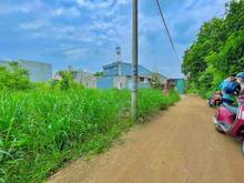 Hình ảnh Đất Ở Ngay KDC Gần QL1A SHR Giá Rẻ