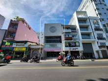Hình ảnh Cho thuê nhà 215A-215B Hai Bà Trưng, Q.3 - DT 7.3x24m, 1 trệt 2 lầu
