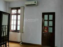 Hình ảnh Cô sáu cần bán nhà đẹp  2 tầng Tôn Thất Thuyết Quận 4 chỉ 1 tỷ 900