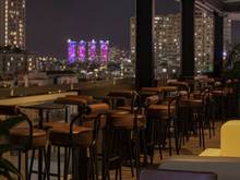 Hình ảnh Rooftop Chill 200m, Tầng 10, View Bitexco,DT: 10X20m, Gía 45TR