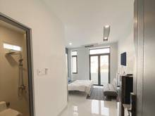 Hình ảnh Bán Nhà Mặt Tiền Phú Nhuận 70m - 5tầng - 9PN - thang máy - chỉ 19.5 tỷ