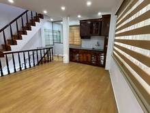Hình ảnh Nhà đẹp ngõ Nguyễn Chính, giá chỉ 10.3 tỷ, 72m2 rộng rãi, thang máy