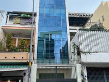 Hình ảnh Nhà đẹp Quận 1 - 4x20m - 4 tầng - nhà mới ốp kính - Vị trí thuận lợi