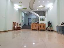 Hình ảnh Cho Thuê nhà đẹp 3 tầng đường Đa Mặn 6 ngay sát Bùi Tá Hán, Nam Việt Á
