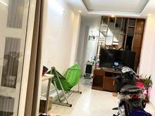 Hình ảnh Nhà 3 tầng, cách MT Phan Đình Phùng 100m, giá 6,8 tỷ Đẹp vào ở ngay.