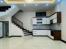 Hình ảnh HIẾM Cầu Giấy Ô TÔ TRÁNH - TẶNG NỘI THẤT chào 5 tỷ