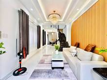 Hình ảnh Nhà mặt tiền Lạc Long Quân, Tân Bình Giá chỉ 1tỷ 240, 65m2 SHR Lh Linh
