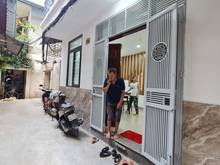 Hình ảnh Cần bán gấp nhà Thịnh Quang ngõ to DT40m 4 tầng 5m mặt tiền giá 4.5 tỷ