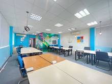 Hình ảnh Văn phòng 85m2 Giá Rẻ - View kính đường Trần Quang Khải Quận 1