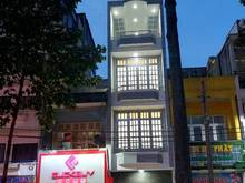Hình ảnh Cho thuê nhà 4X20, 1T3L, 6PN, MT Trần Quang Khải Q1, KD Đa Ngành