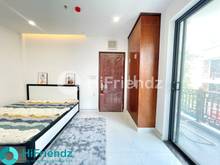 Hình ảnh Studio Ban Công Nội Thất Gỗ Sang Trọng Tại Khu Sân Bay Tân Bình