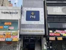Hình ảnh Cần cho thuê nhà MT đường Hai Bà Trưng P. Tân Định Q1