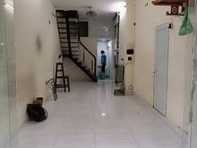 Hình ảnh Nhà đẹp Nguyễn Thái Học 30m2x2 tầng giá chỉ 15tr  kinh doanh đỉnh