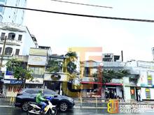 Hình ảnh Nguyên căn Cách Mạng Tháng 8 cho thuê, ngang 9m