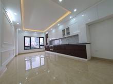 Hình ảnh Nguyễn Ngọc Vũ 64m2, xây 7T, mặt tiền 4.6m, nhỉnh 14 tỷ Cầu Giấy