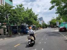 Hình ảnh Bán đất Mai Hắc Đế ngay chợ Đêm Sơn Trà, đường 15m vị trí đẹp KD 10.8T