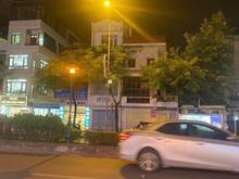 Hình ảnh Cho thuê mặt phố Nguyễn Văn Cừ chỉ 18tr/th vỉa hè đá bóng-mặt tiền 8m