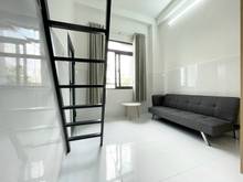 Hình ảnh Căn Hộ Cho Thuê Đầy Đủ Nội Thất Ban Công Riêng Ngay Chợ Tân Hương