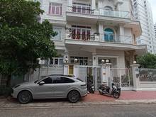 Hình ảnh Nhà mặt tiền đường số 2 Khu Him Lam hầm trệt 3 lầu gần ngay Lotte Q7