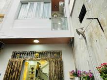 Hình ảnh Bán nhà giáp Tân Phú – 1 trệt 2 lầu sân thượng – hẻm xe hơi