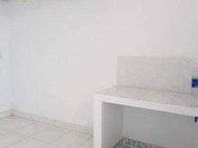 Hình ảnh Cần cho thuê phòng trọ đường đoàn nguyễn tuấn hưng long giá 900,000