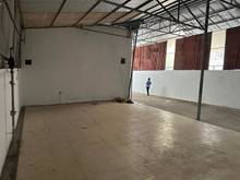 Hình ảnh Cho thuê kho hàng gần 200m2-15tr có điện 3 pha ngõ thông xe tải