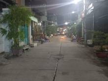 Hình ảnh Bán Nhà Hẻm Nội Bộ Xe hơi Tránh Nhau, ngay Đường Lô Tư, Dân Cư Đông