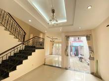 Hình ảnh HIẾM! Biệt thự Nguyễn Văn Trỗi, PN. 125m2(7,35x15) - 5Tầng. Chỉ 13,6Tỷ