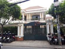 Hình ảnh Cho thuê Villa siêu lớn mặt tiền Núi Thành 15x30m 1 trệt 2 lầu