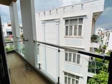 Hình ảnh Văn Phòng Ban Công Giá Rẻ _ Lê Thị Hồng ( Gò Vấp )