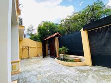 Hình ảnh Nhà cho thuê mặt tiền đường Ngô Bệ 10x20m 1 trệt 2 lầu, sân vườn