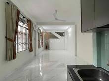 Hình ảnh Cho thuê nhà nguyên căn hẻm xe hơi đường Võ Văn Tần, P. Võ Thị Sáu,Q3