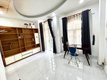 Hình ảnh Cho thuê nhà hẻm xe tải Nguyễn Oanh P17 nội thất để lại như hình 2 lầu