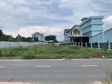 Hình ảnh Tôi bán lỗ lô đất 1200M2. 195 TRIỆU, trung tâm thị xã, chợ ủy ban SHR