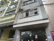 Hình ảnh Cho thuê nhà Lạc Long Quân 45m 5 tầng. MT4.5m. 2 ô tô tránh. 25 triệu