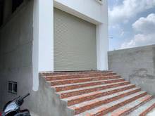 Hình ảnh Kẹt vốn bán gấp toà nhà văn phòng 7 tầng dts 1124m ,P.Thạnh Lộc , Q12